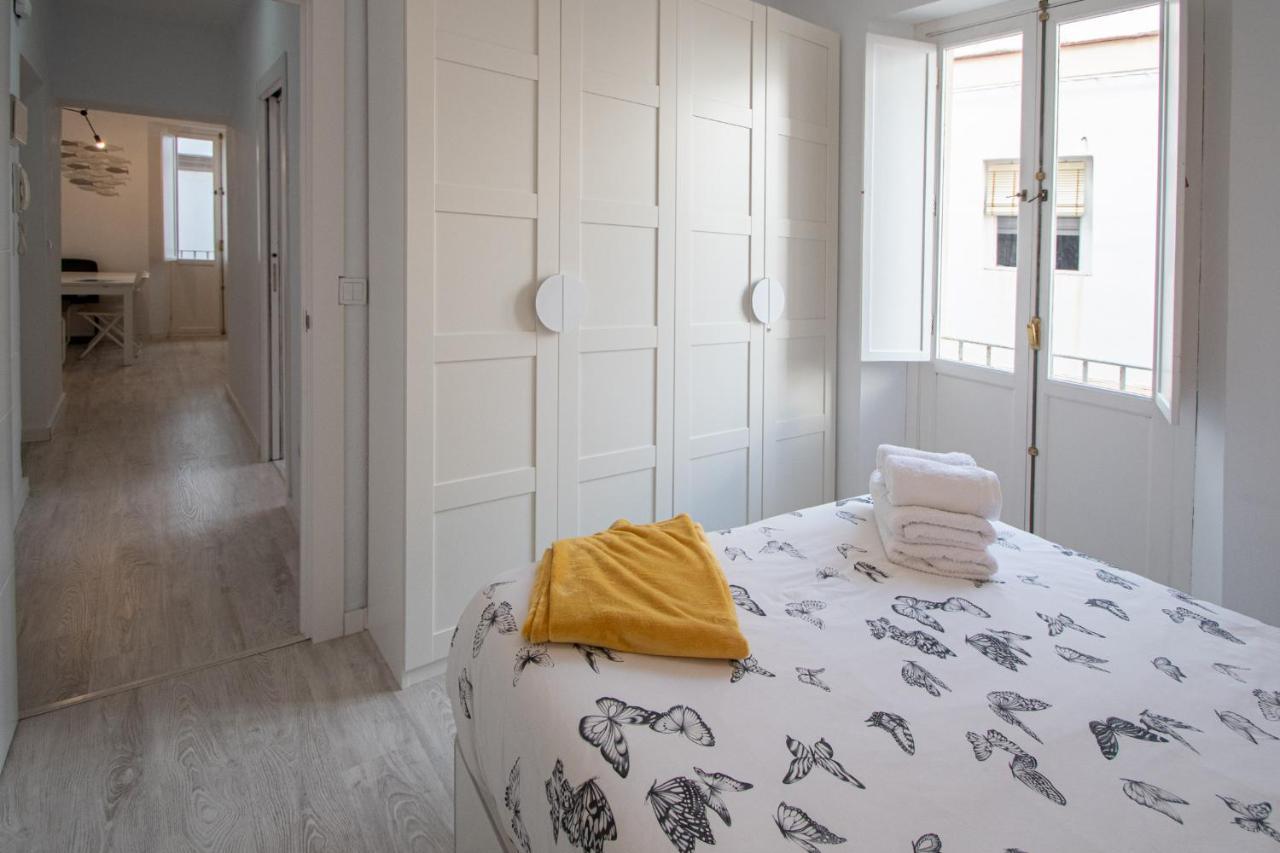 Apartamento Las Lectoras De Cadiz Bagian luar foto