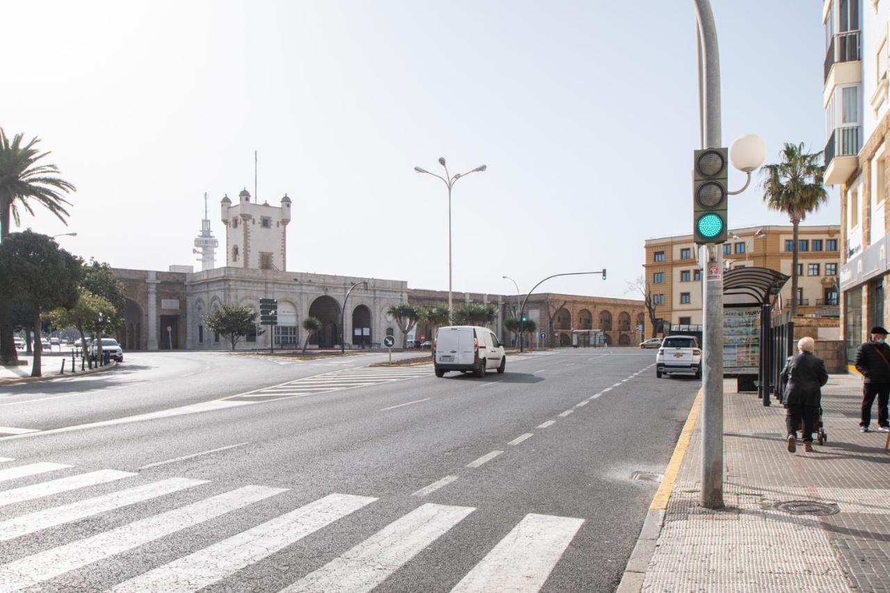 Apartamento Las Lectoras De Cadiz Bagian luar foto